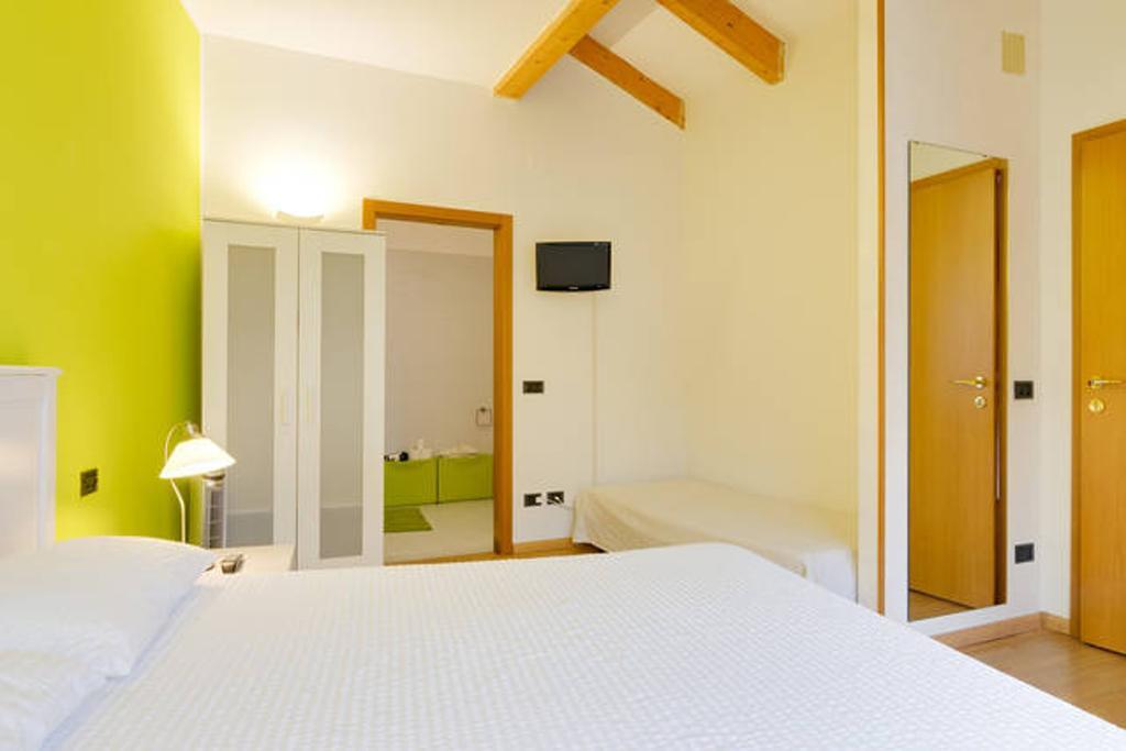 B&B Al Palazzo Malfatti Τρέντο Δωμάτιο φωτογραφία